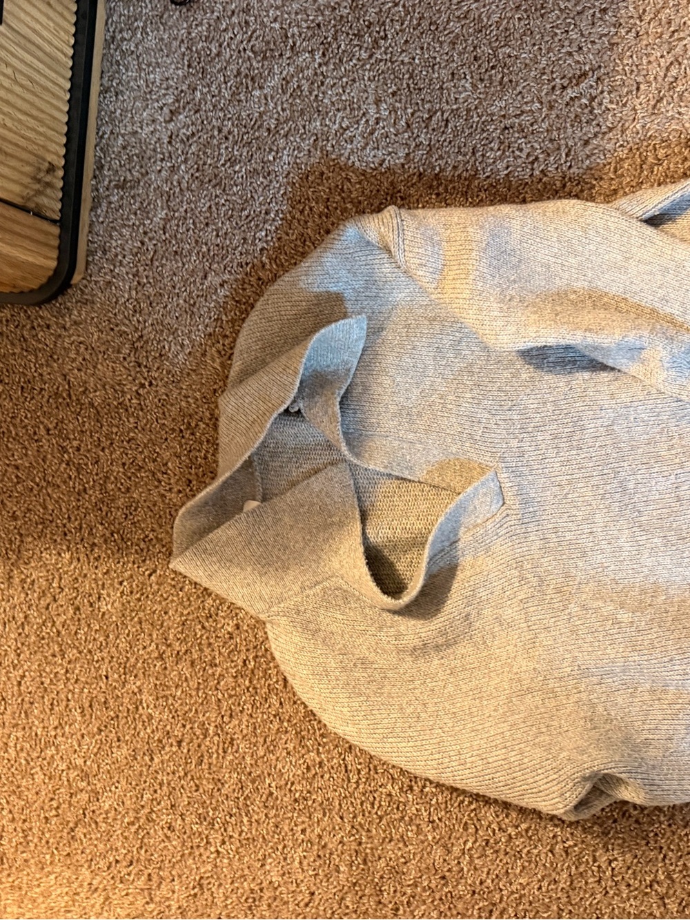 Classic Crew Neck Sweater - Light Gray